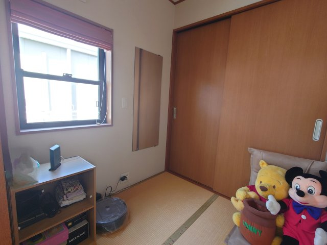 売中古戸建　静岡市駿河区中島の洋室|畳コーナーです。
