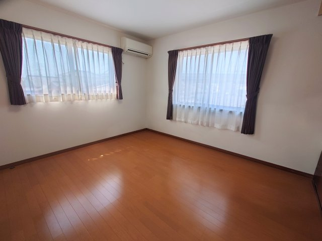 【洋室】の画像