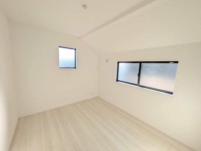 牛久市神谷1丁目　01期　新築戸建ての洋室