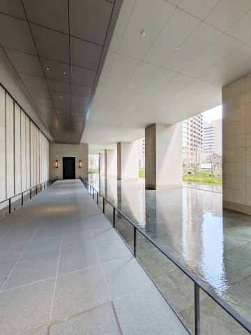 グラングリーン大阪ＴＨＥ　ＮＯＲＴＨ　ＲＥＳＩＤＥＮＣＥのロビー