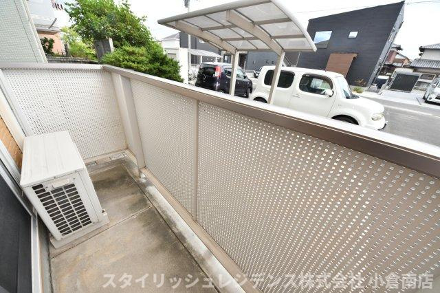 ヴィラシャーメゾン行橋　プリモのバルコニー