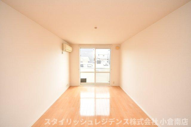 ヴィラシャーメゾン行橋　プリモの寝室