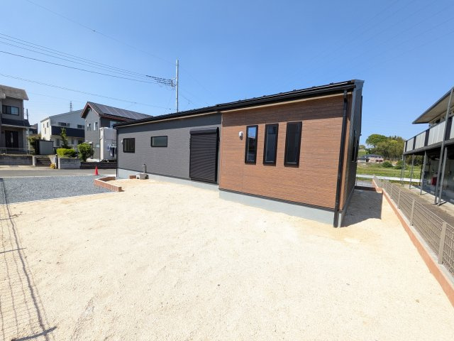 第1　土浦市木田余東台　新築戸建て　2号棟の外観