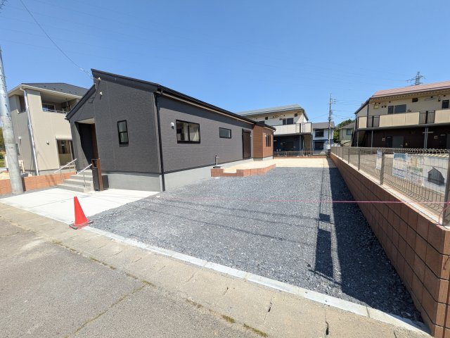 第1　土浦市木田余東台　新築戸建て　2号棟の外観
