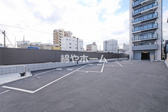 エグゼ大阪城イーストの駐車場|駐車場完備です