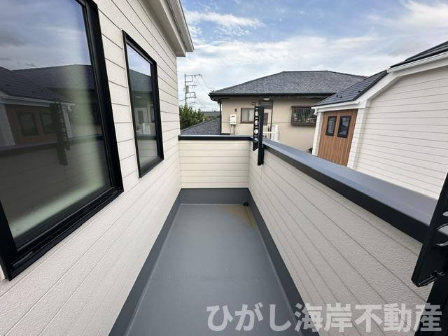 藤沢市辻堂６丁目　新築戸建　全3棟のバルコニー|バルコニー
