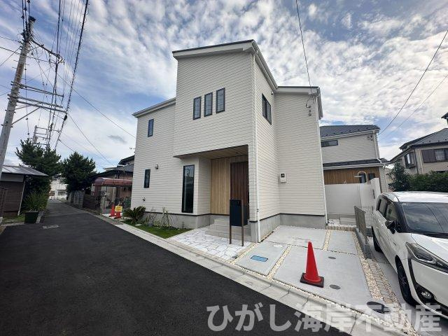 藤沢市辻堂６丁目　新築戸建　全3棟の前面道路含む現地写真|現地外観