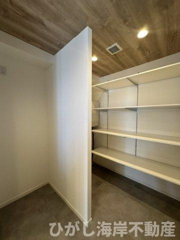 片瀬東映マンションの内装|新規リフォーム完了！　パントリー