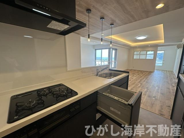 片瀬東映マンションのキッチン|新規リフォーム完了！　食洗器付きシステムキッチン