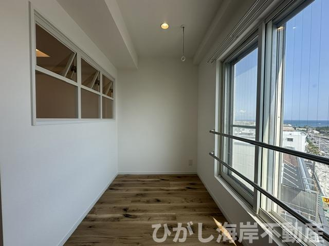 片瀬東映マンションの子供部屋|新規リフォーム完了！　3.2帖　サンルーム