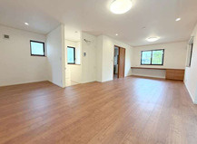 藤沢市片瀬山5丁目　中古戸建の居間・リビング