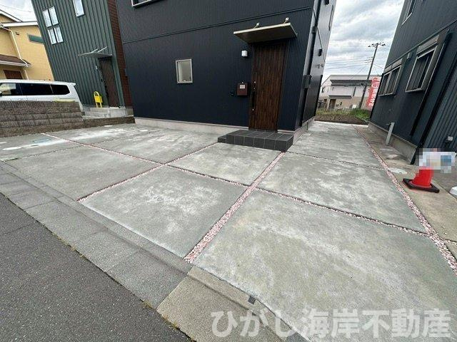 大磯町生沢　中古戸建の駐車場|駐車スペース