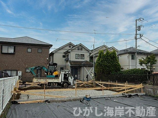 平塚市中堂　新築戸建　全３棟の外観|5月28日撮影　建築中　現地外観