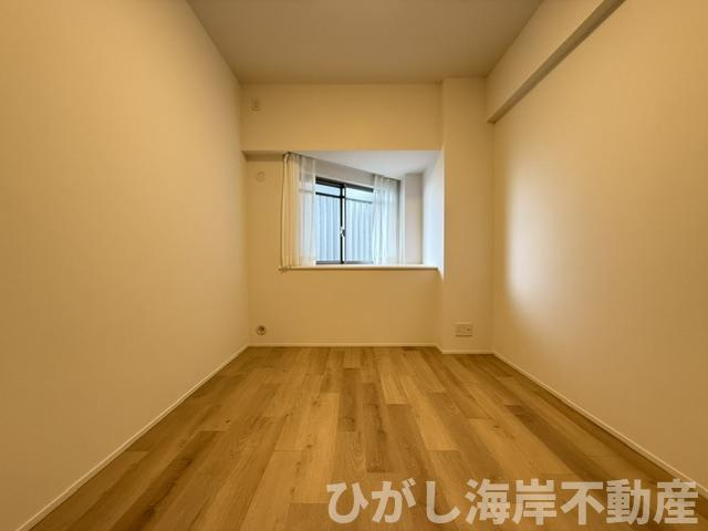 ルネグランデイズの寝室|新規リフォーム完了！　6.4帖　洋室