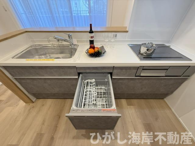 ルネグランデイズのキッチン|新規リフォーム完了！　食洗器付きシステムキッチン