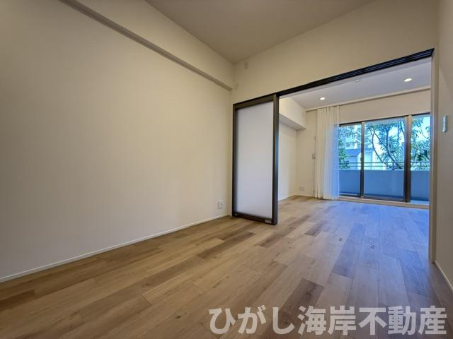 ルネグランデイズの洋室|新規リフォーム完了！　5帖　洋室