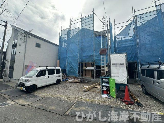 藤沢市辻堂新町３丁目　新築戸建　全２棟の外観|6月8日撮影　建築中　現地外観