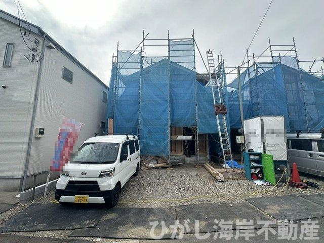 藤沢市辻堂新町３丁目　新築戸建　全２棟の外観|6月8日撮影　建築中　現地外観