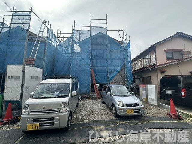 藤沢市辻堂新町３丁目　新築戸建　全２棟の外観|6月8日撮影　建築中　現地外観