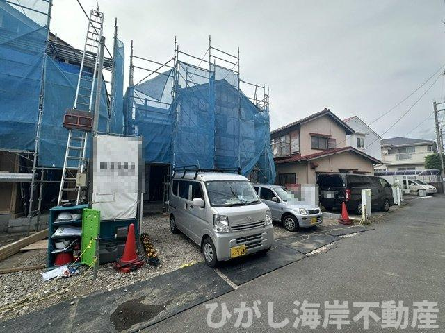 藤沢市辻堂新町３丁目　新築戸建　全２棟の外観|6月8日撮影　建築中　現地外観