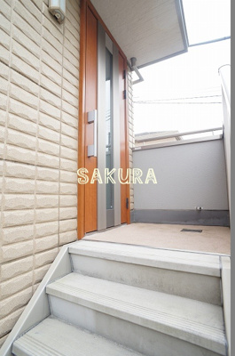 【エントランス】 | シャテロKS | お洒落な建物デザイン♪
