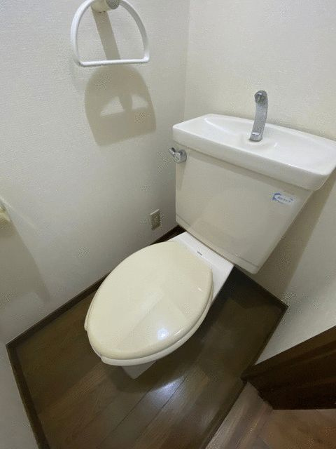 アミューズ磯子壱番館のトイレ