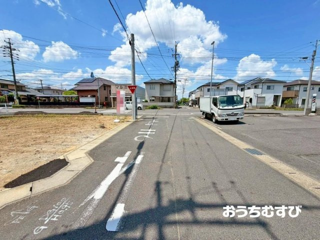小牧市小木南第3(全1棟)の前面道路含む現地写真
