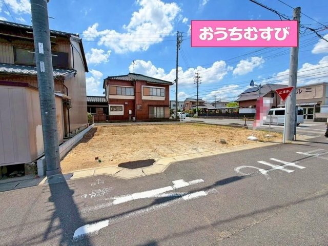 小牧市小木南第3(全1棟)の前面道路含む現地写真