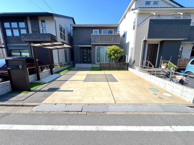 戸建 川口市安行出羽５丁目の駐車場|駐車場　2台駐車可能