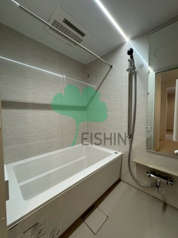 エンクレスト博多PARKSIDEの浴室