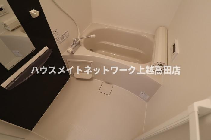 シャインピークス大和 Ａの浴室|追焚機能付
