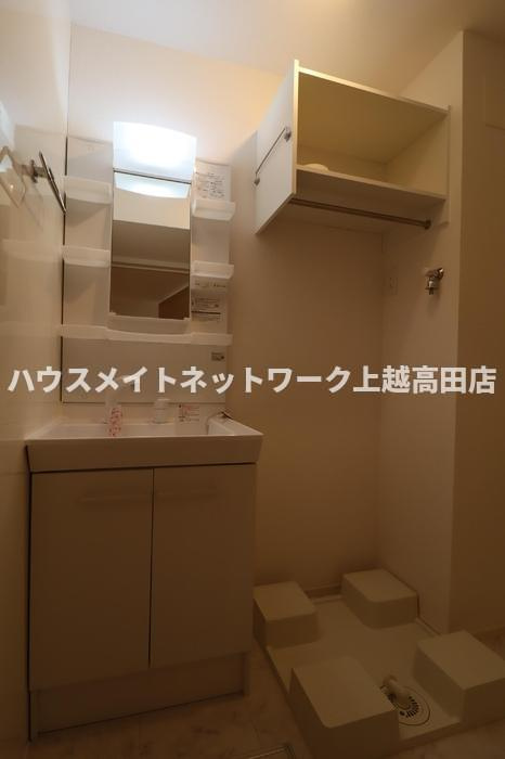 シャインピークス大和 Ａの独立洗面台|洗髪洗面化粧台