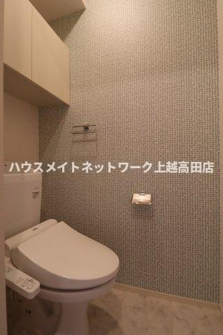 シャインピークス大和 Ａのトイレ|温水洗浄便座