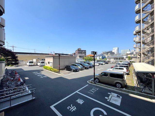 ルネ大宮パークステイツの駐車場|駐車場