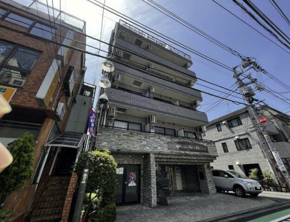 ガラ・ステージ渋谷西原の外観