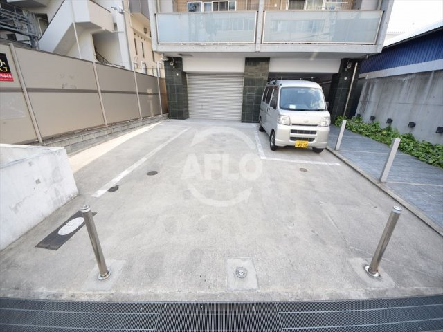CITY SPIRE難波WESTII（旧エルミタージュナンバウエスト）の駐車場|CITY SPIRE難波WESTII　駐車場