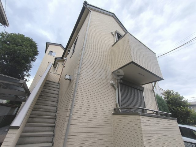 武蔵野市吉祥寺南町５丁目のアパート
