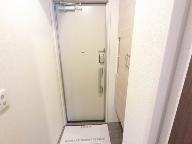D-ROOM紅雲町Cの玄関|玄関