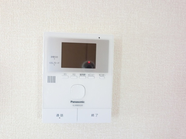 飯塚町谷一貸家住宅のその他|録画機能付カラーTVインターホン