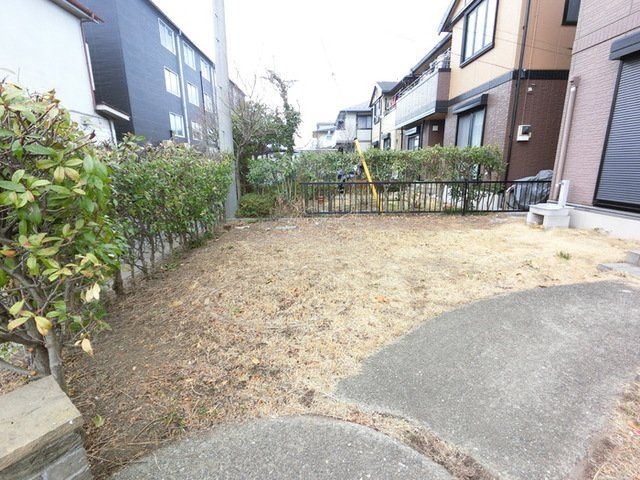 飯塚町谷一貸家住宅のその他|専用庭