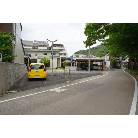 岐阜市白木町の駐車場の駐車場