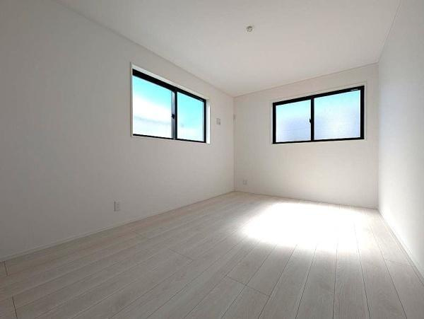 川崎市幸区小倉３丁目の新築一戸建の外観：施工例|同じ施工会社が建築した施工例です。