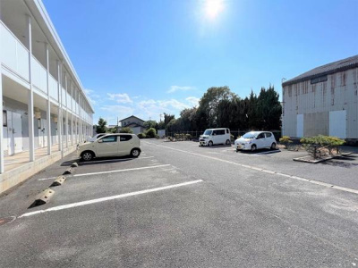 【駐車場】 | レオパレスソレイユ富益 