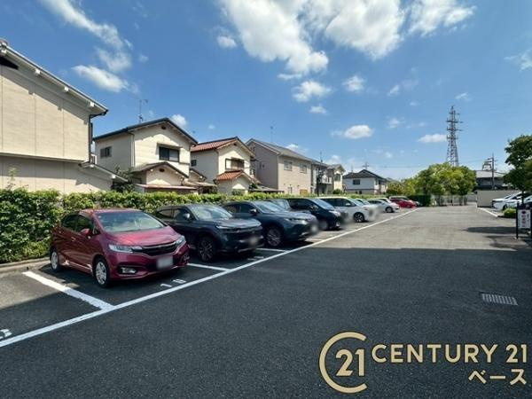 ダイアパレス大和八木の駐車場|■現地撮影写真■こちらは駐車スペースです！