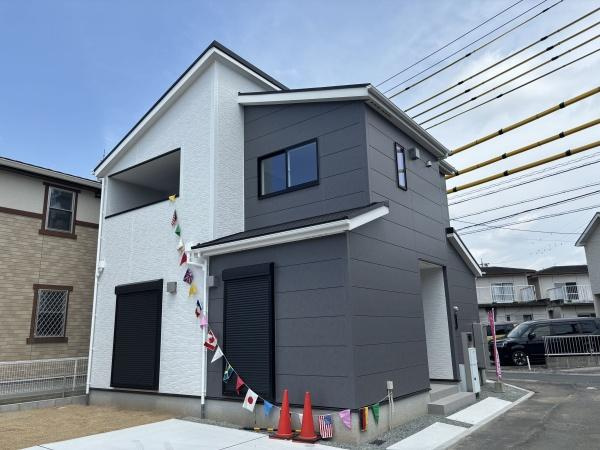 豊川市伊奈町南山新田01期　全1棟・1号棟