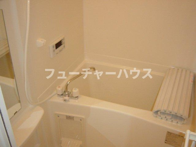 クランテプラース（ｃｌａｒｔｅ．ｐｌａｃｅ）の浴室|バス