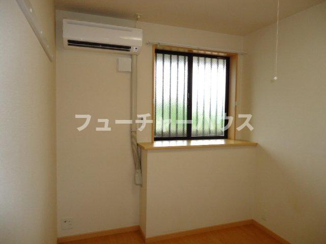 クランテプラース（ｃｌａｒｔｅ．ｐｌａｃｅ）の内装|洋室