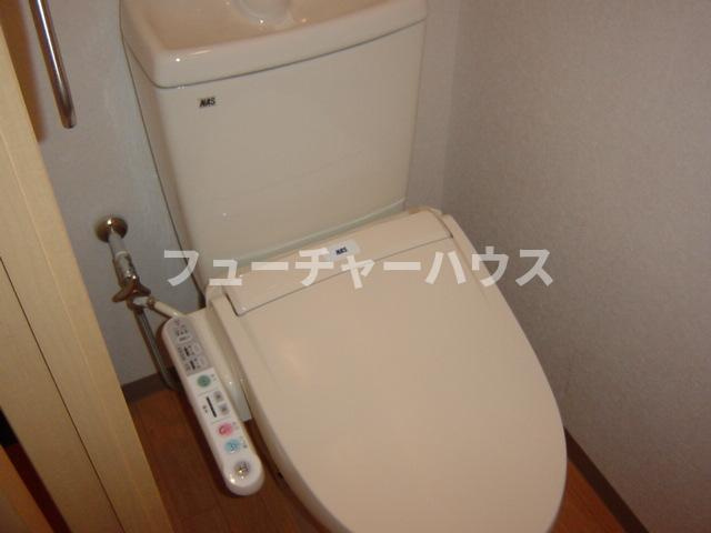 クランテプラース（ｃｌａｒｔｅ．ｐｌａｃｅ）のトイレ|シャワー付トイレ