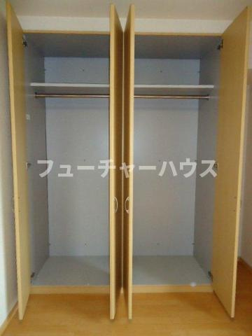 クランテプラース（ｃｌａｒｔｅ．ｐｌａｃｅ）の収納|クローゼット