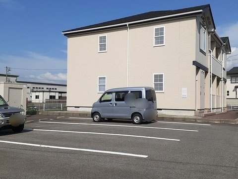 クラシオン・ヴェールの駐車場